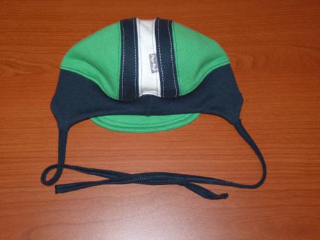 Pekná chlapčenská čiapka, tup tup,68