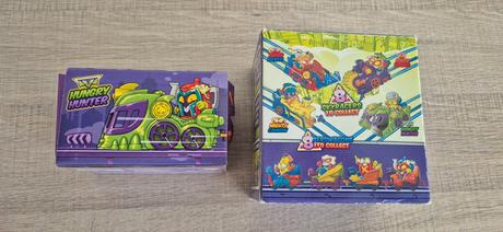 Super zings lokomotíva s vagónmi hungry hunter,