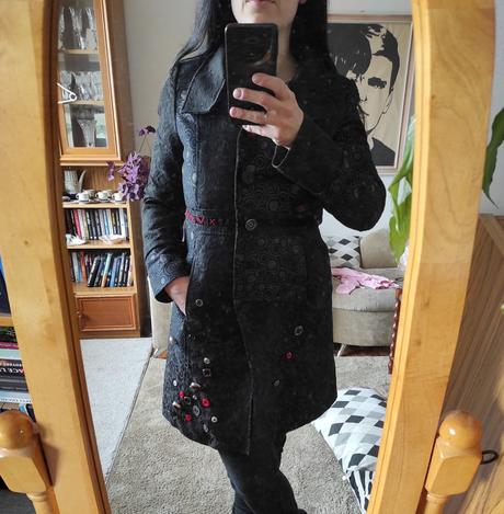 Kabát love & love na štýl desigual, s