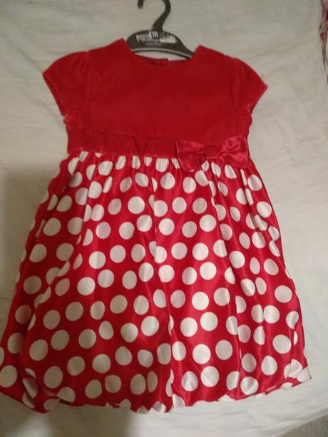 Satocky., marks & spencer,92