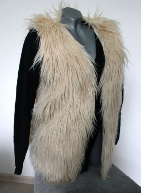 Chlpata kozusinova vesta, m