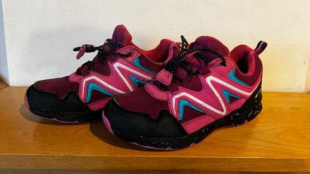 Turisticke topanky, alpine pro,33