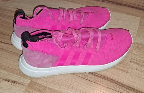 Adidas, adidas,39