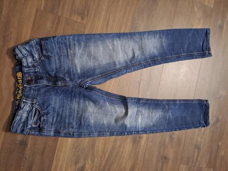 Chlapcenske rifle, chapter young,146