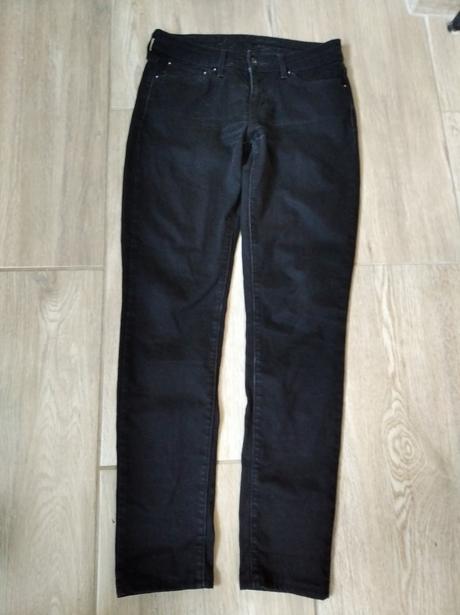 Dámske rifle veľkosť 36, levis,s