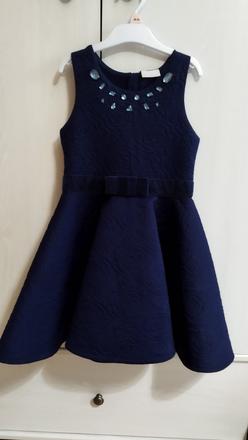 Elegantné šaty 122, 122