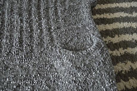 Trblietavý pulóver l/xl, l