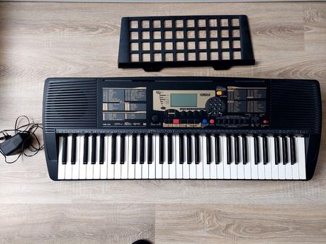 Yamaha psr-225 elektricky keyboard, 