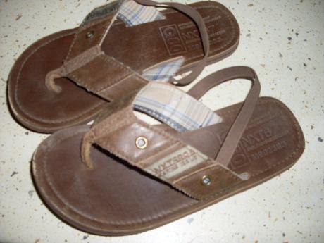 Lahulinké sandálky/šlapky/žabky, 30