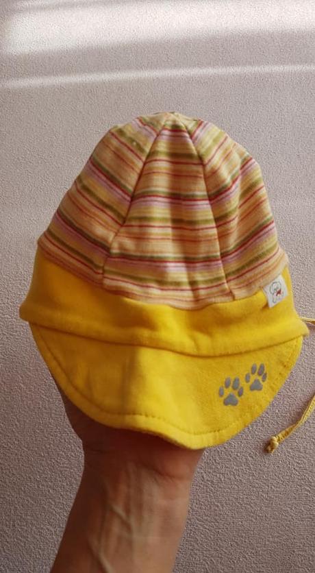 Prechodná čiapka so šiltkou, vlček,<50