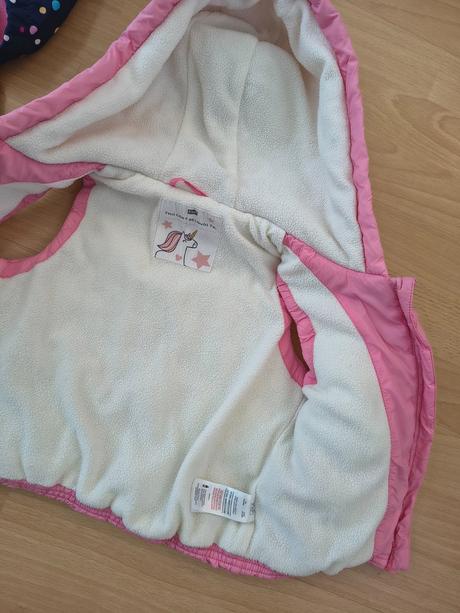 Vesta a bunda, 86