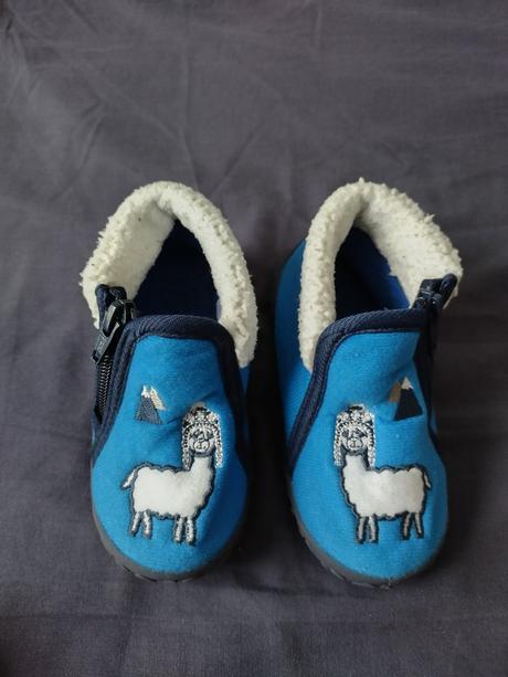 Teple papuce, lupilu,23