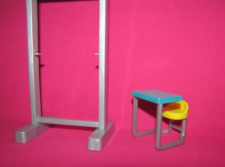 Školská tabuľa a stolička pre bábiku barbie, 