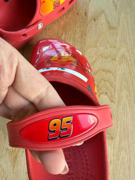Crocsy mcqueen, crocs,33