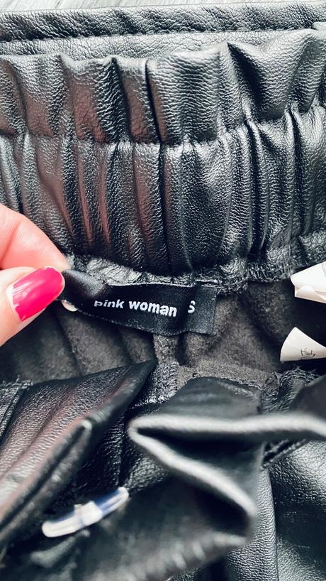 Koženkové kraťasy pink woman, s