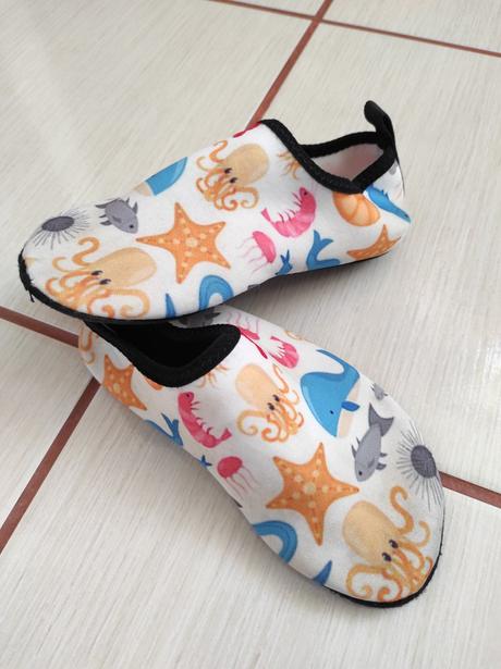 Topánky do vody, 28