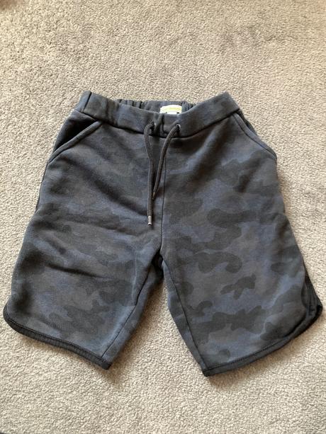 Teplakove kratasy, vertbaudet,128