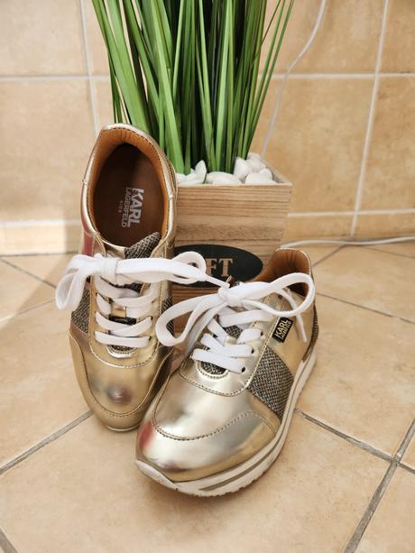 Botasky, karl lagerfeld,33