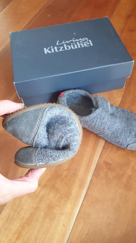 Papuče z ovčej vlny a mäkkou kaučukovou podrážkou, 32