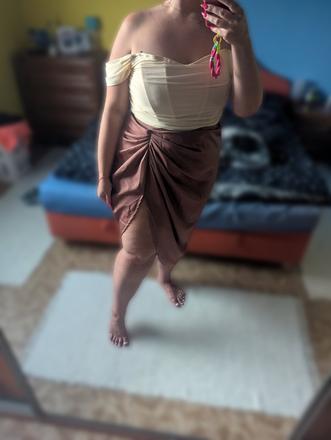 Dámsky spoločenský set 48/50, 50