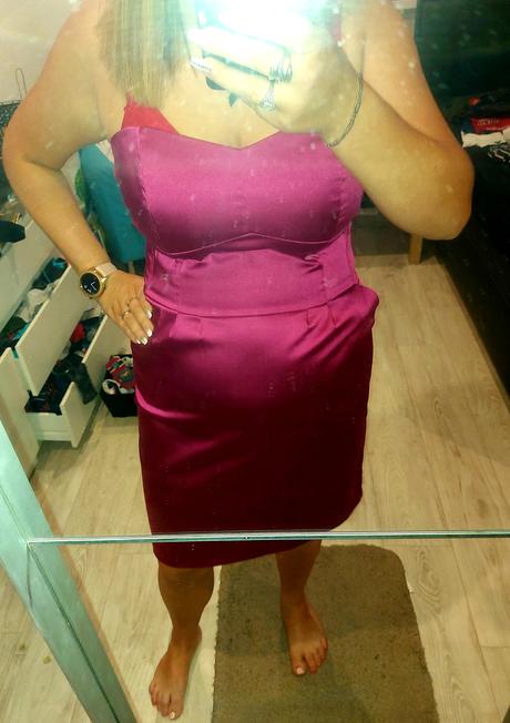 Spoločenské šaty, l