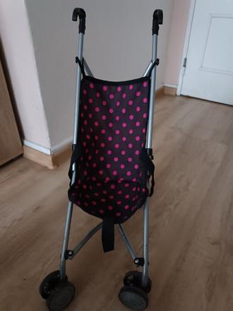 Skladací kočik pre bábiky,