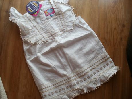 Bluzka znackova, 122