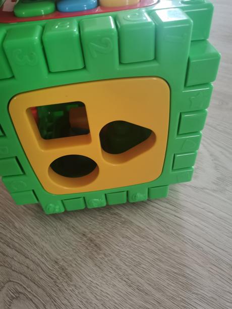 Skladacia interaktívna kocka, 