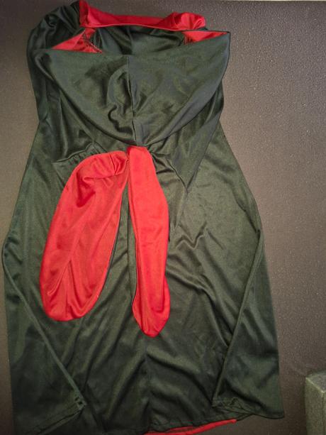 Dievčenský karnevalový kostým.,