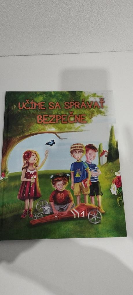 Kniha učíme sa správať bezpečne, 