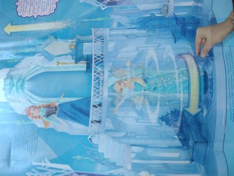 Frozen babika a zámok, 