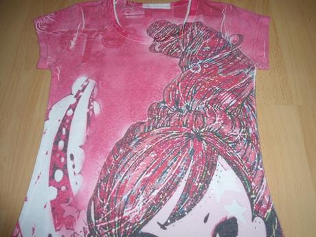 Ruzove tricko s dievcatkom, 128