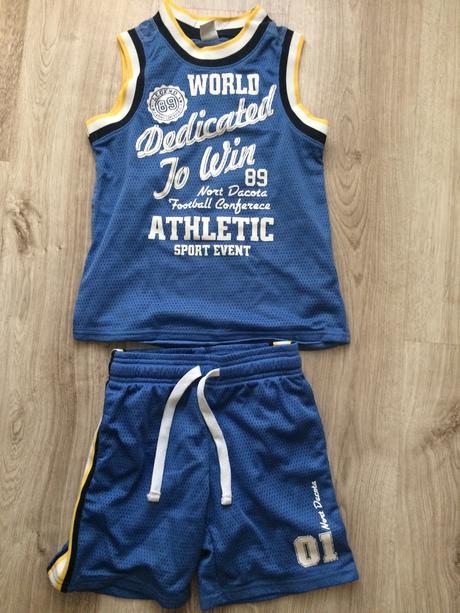 Tielko+kraťasy,5-6 rokov, kenvelo,116