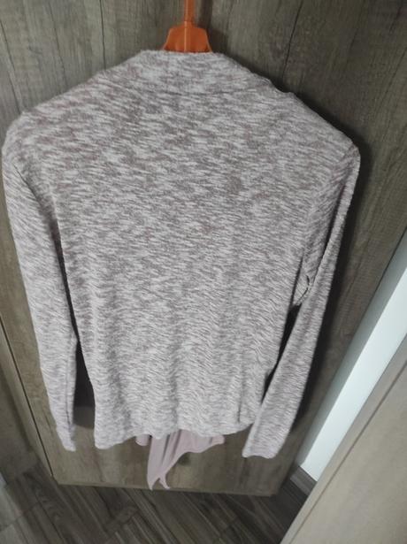 Svetrík s body, next,s