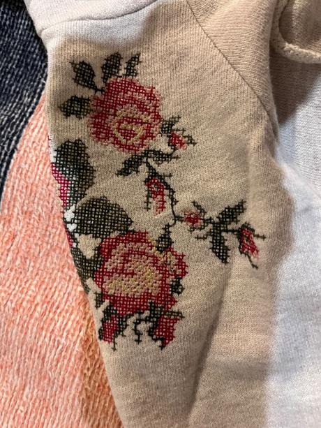 Pončo s vyšívankou, xs