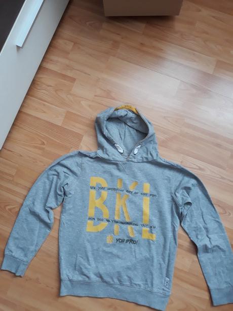 Frajerska mikina, 146