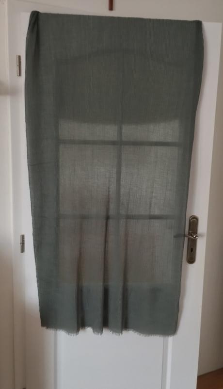 Veľký šál, reserved