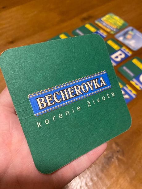 Becherovka podpivníky - tácky pod pivo, 