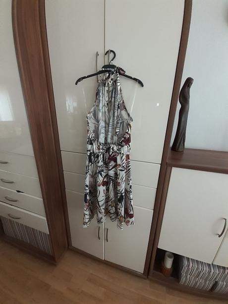 Predám krásne šaty, m