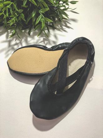 Tanečné / gymnastické cvičky 24/25, 24