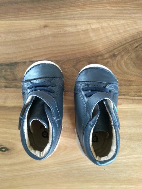 Old soles, v. 20, 20