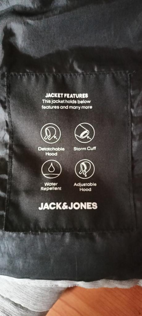 Zimná bunda jack&jones "m" 14/15 r., m
