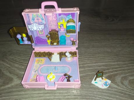 Polly pocket polly in paris,