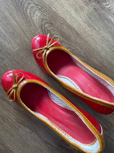 Lakované lodičky, 40