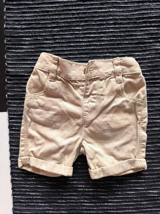 Krátke nohavice, f&f,62