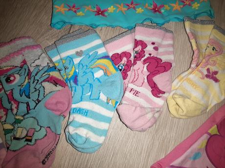 Balíček plavky, ponožky, 104–116