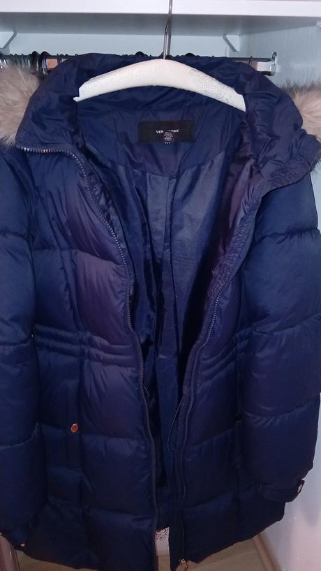 Hrubá dlhá bunda, vero moda,s