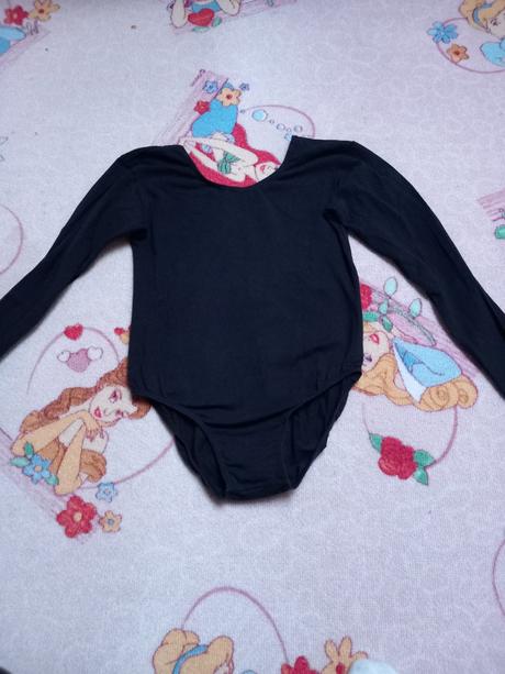 Gymnastický dres/body, 152