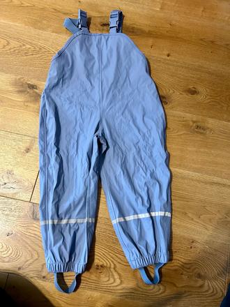 Nohavice do dažďa, lupilu,104