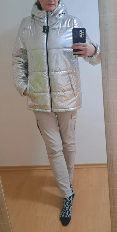 Strieborná prešívaná zimná bunda, l